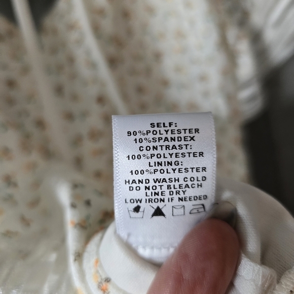 Blue Blush White Ditsy Floral Bodysuit Flutter-Sleeves Size M Lace - Picture 7 of 7